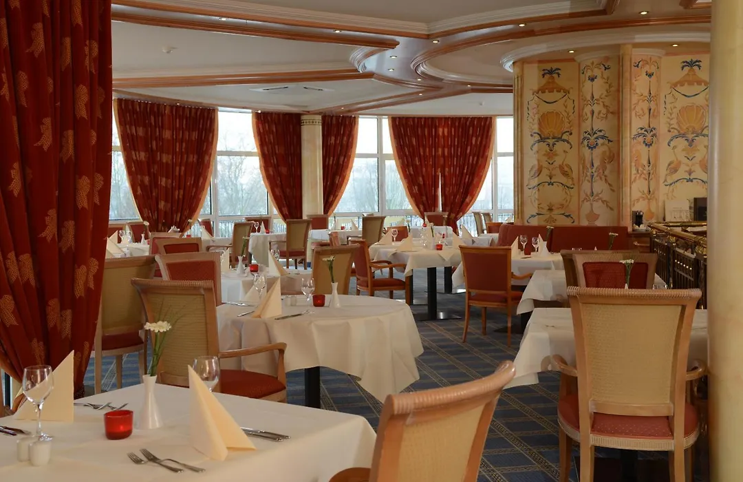The Monarch Hotel-1